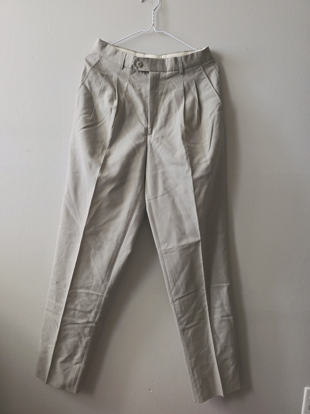Balenciaga Men's Pleated Chinos - Light Beige